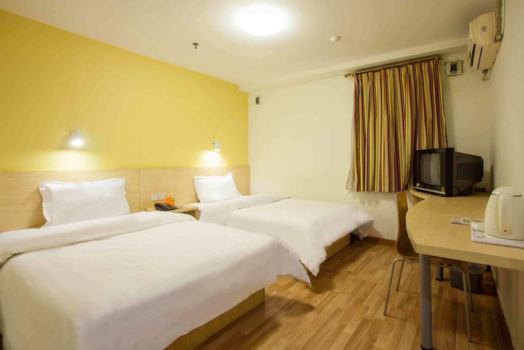 7Days Inn Kunming East Station Juhua Overpass Rom bilde