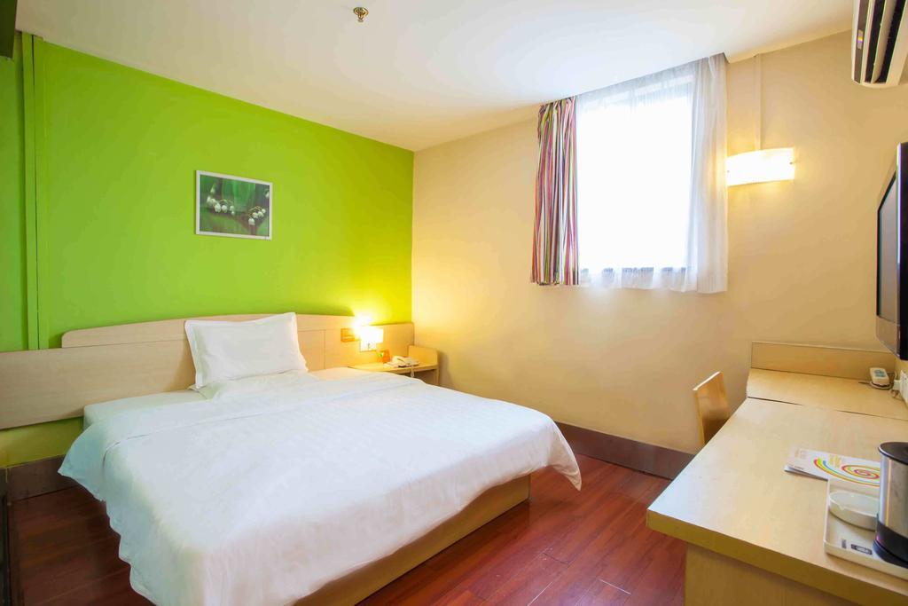 7Days Inn Kunming East Station Juhua Overpass Rom bilde